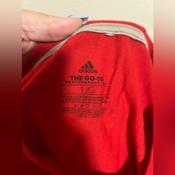 Adidas Red T- shirt the go-to performance T w/ white logo- size L - Picture 4 of 6